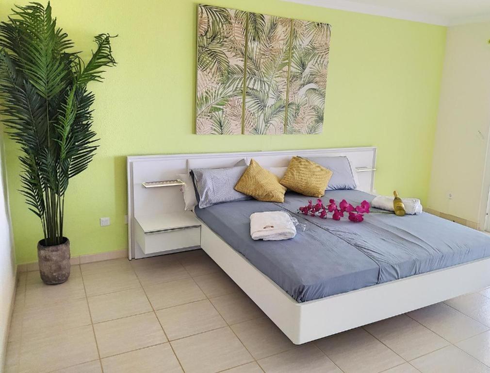 Villa Carioca - With Private Pool, Marvelous Garden And Amazing Ocean View Sauzal Εξωτερικό φωτογραφία